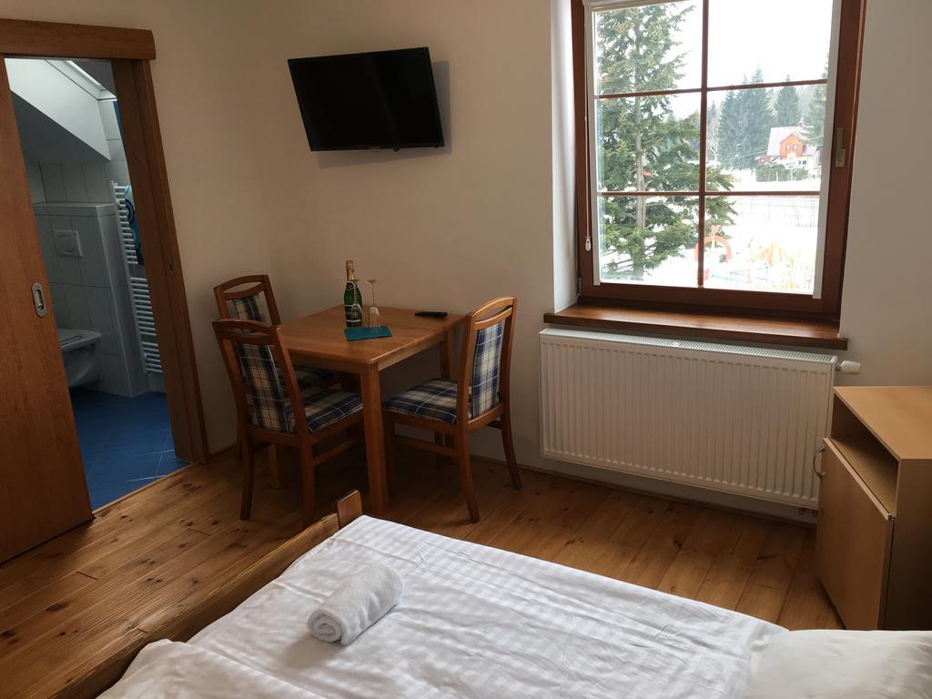 Penzion Pod Kaplickou Kořenov Exterior foto